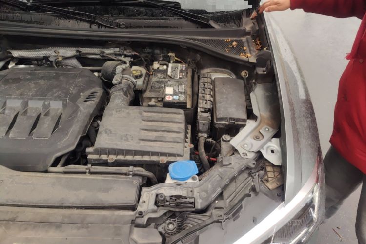 Used Audi Q3 2020 40 TFSI Fashion Dynamic Model Engine Bay Left