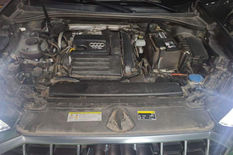 Used Audi Q3 2020 35 TFSI Fashionable and Elegant Model Engine Bay