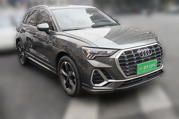 Used Audi Q3 2020 35 TFSI Fashion Dynamic Model Front Right 45 Deg