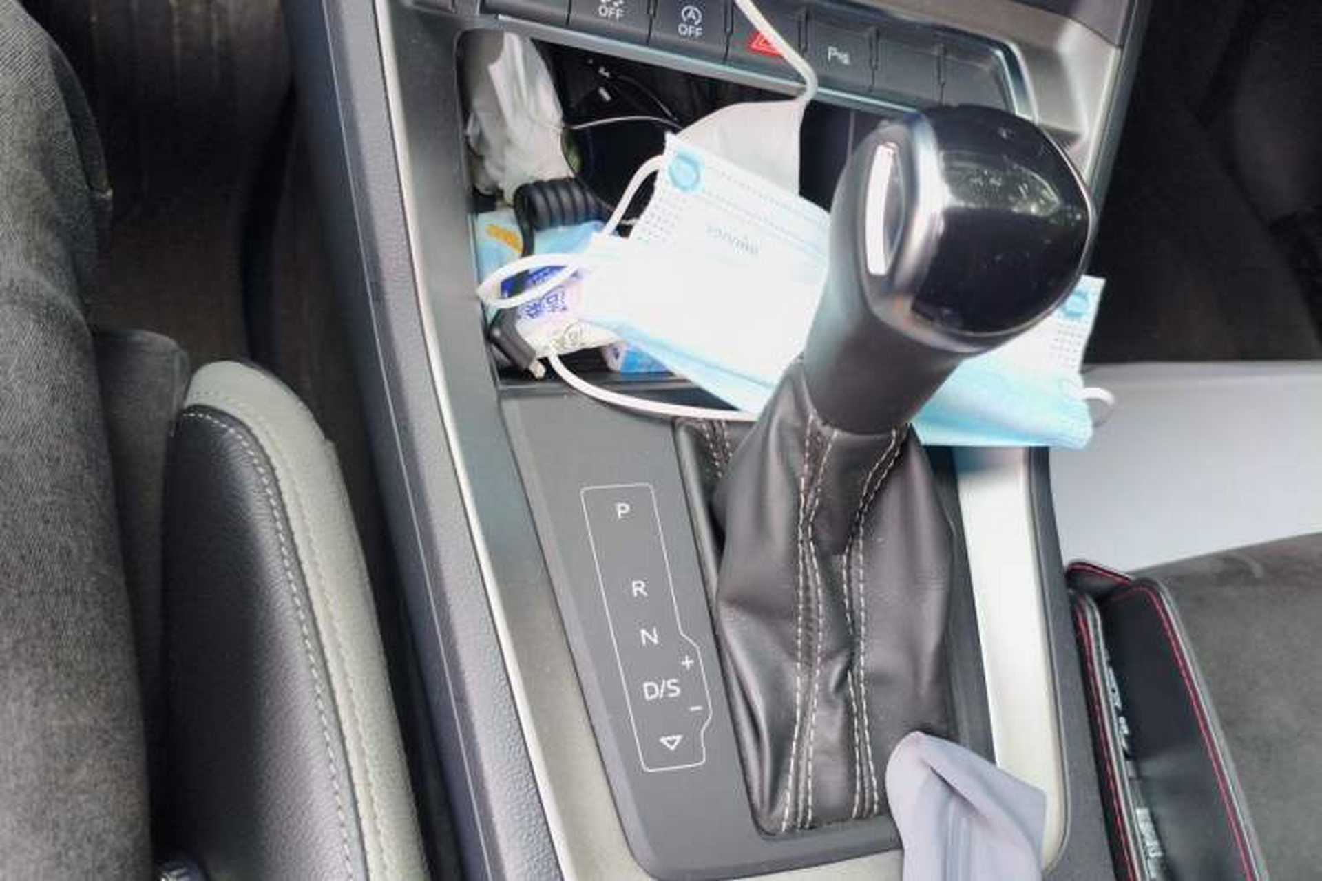 Used Audi Q3 2020 40 TFSI Fashion Dynamic Model Gear Lever