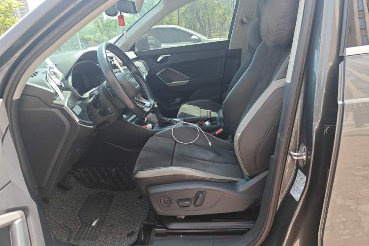 Used Audi Q3 2020 35 TFSI Fashion Dynamic Model Left Front Seat