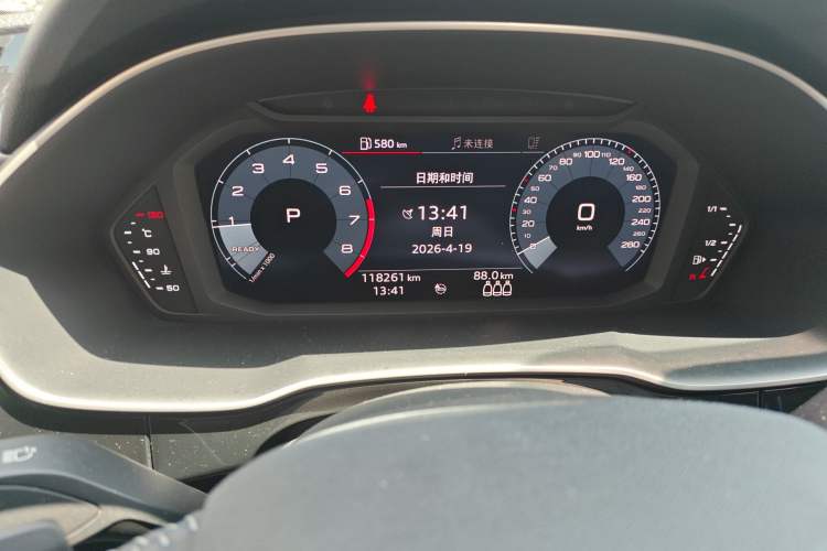 Used Audi Q3 2020 35 TFSI Fashion Dynamic Model Odometer Close Up