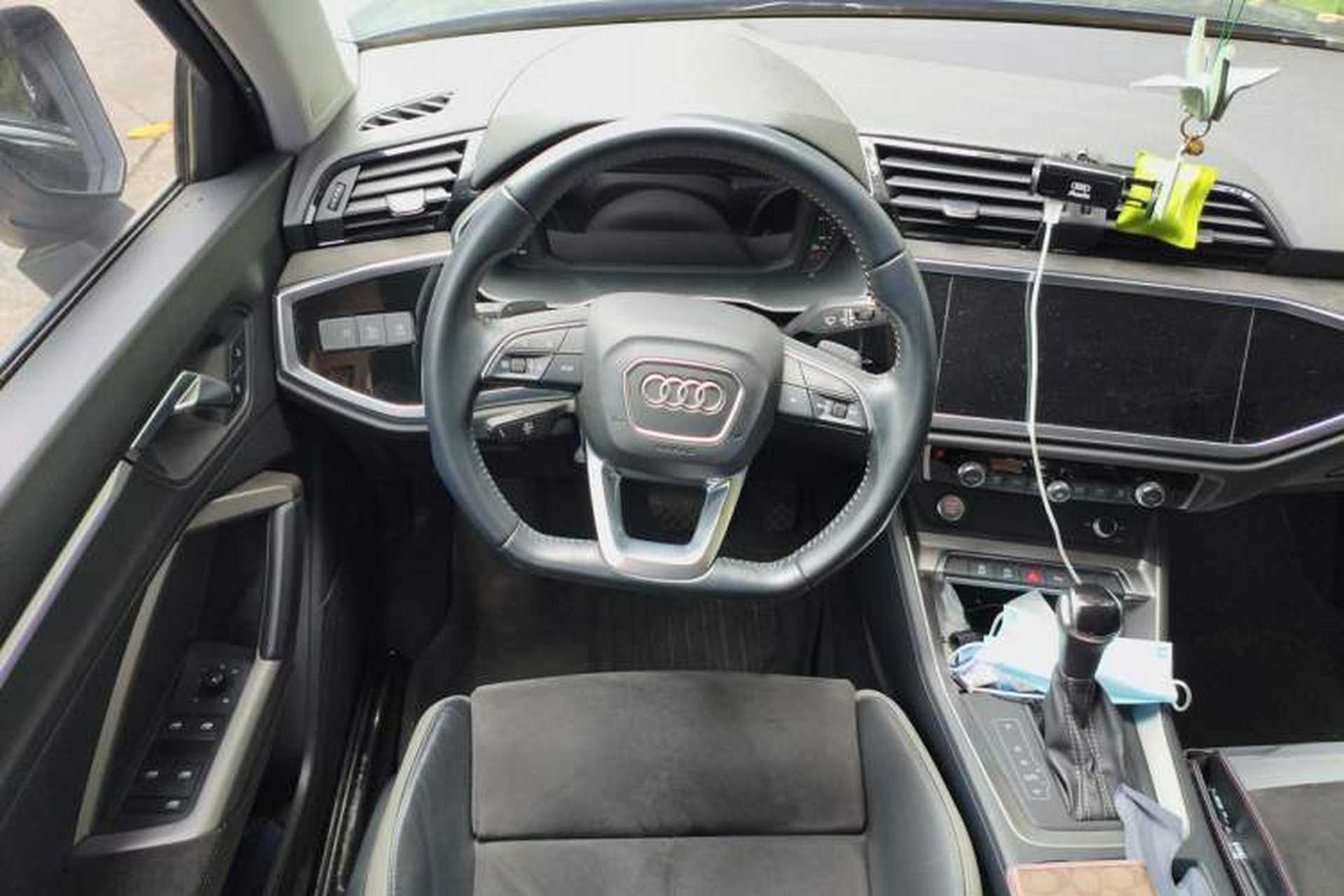 Used Audi Q3 2020 40 TFSI Fashion Dynamic Model Steering Wheel