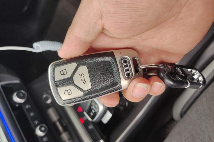 Used Audi Q3 2020 35 TFSI Ambition Dynamic Edition Vehicle Key