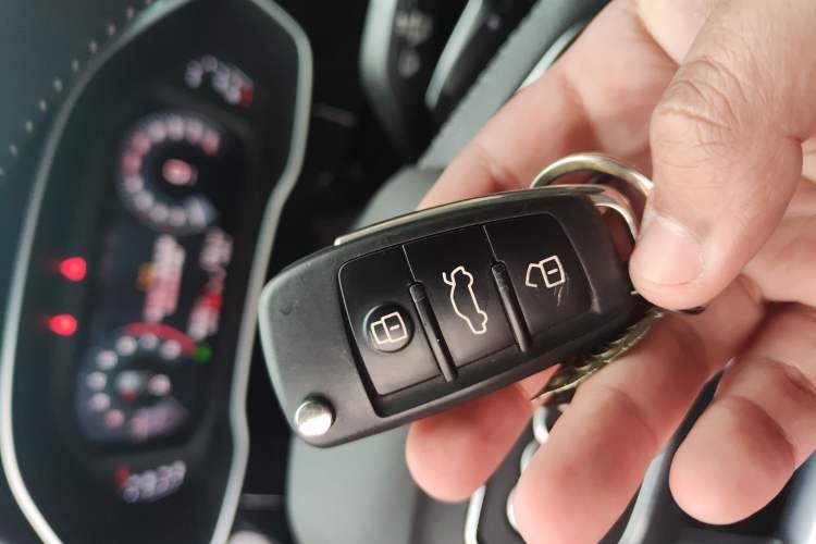 Used Audi Q3 2020 40 TFSI Fashion Dynamic Model Vehicle Key
