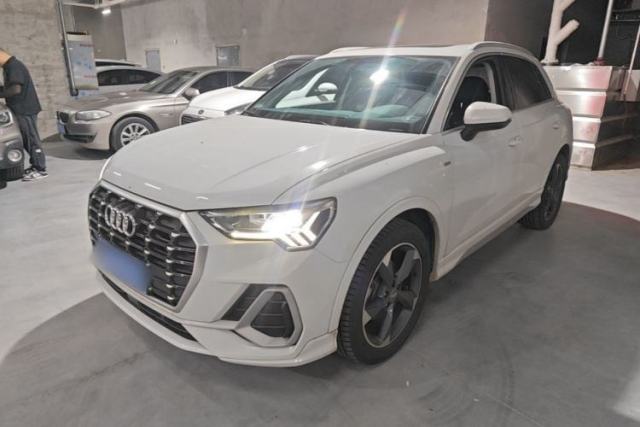 Used Audi Q3 2020 35 TFSI Fashion Dynamic Model
