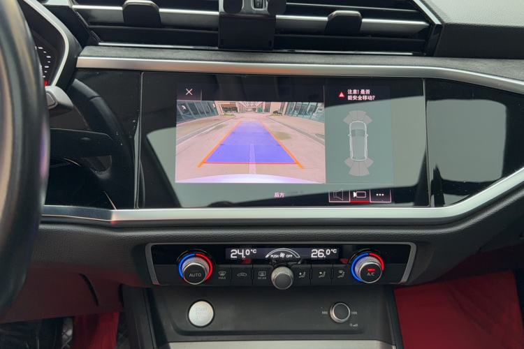 Used Audi Q3 2020 35 TFSI Fashion Dynamic Model Audio And AC Panel