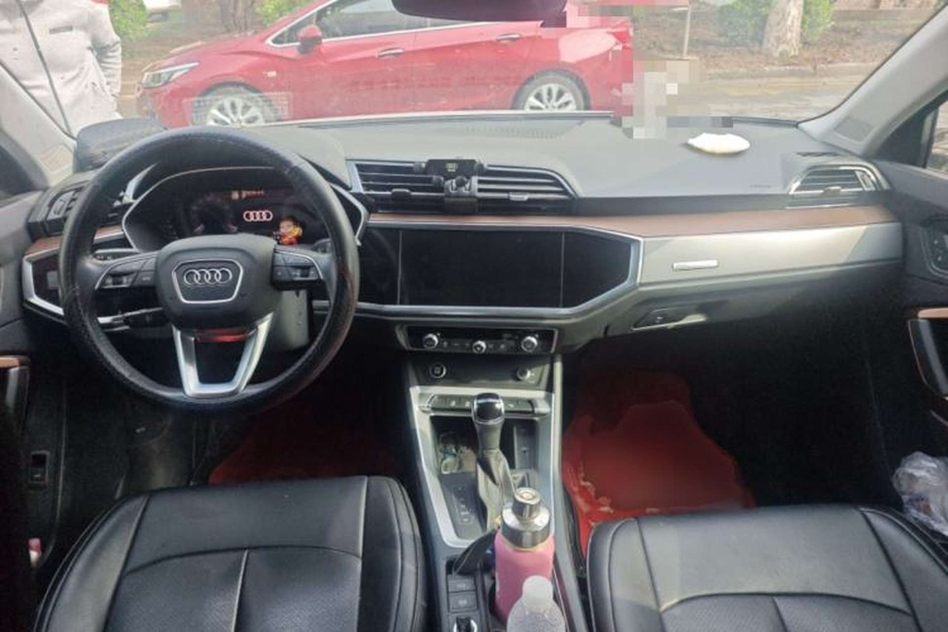 Used Audi Q3 2020 35 TFSI Fashion Dynamic Model Center Console
