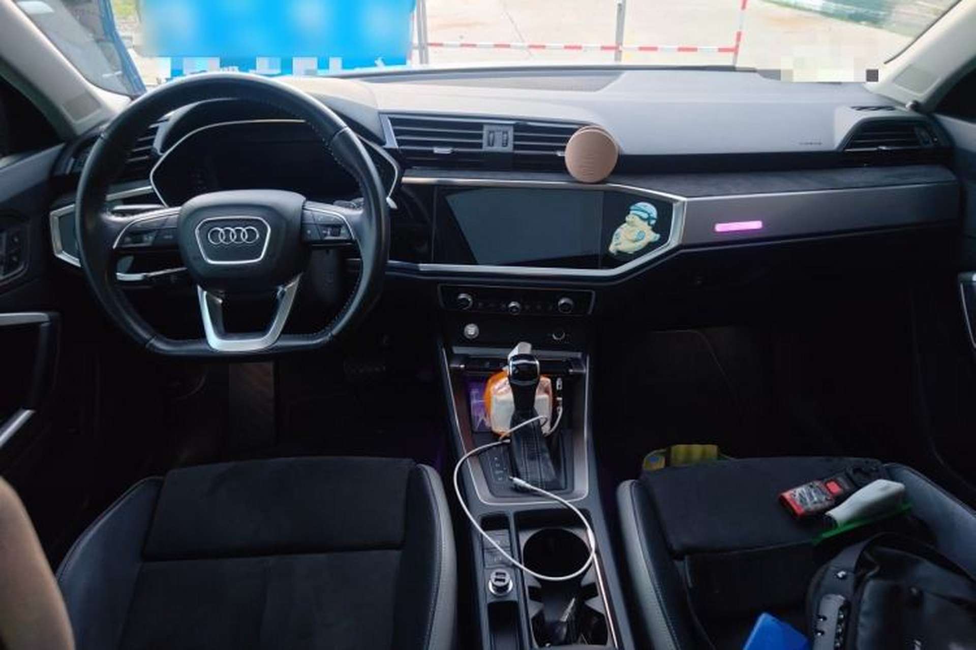Used Audi Q3 2020 40 TFSI Fashion Dynamic Model Center Console