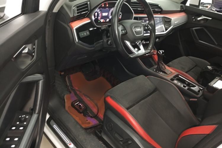 Used Audi Q3 2020 35 TFSI Fashion Dynamic Model Driver Seat