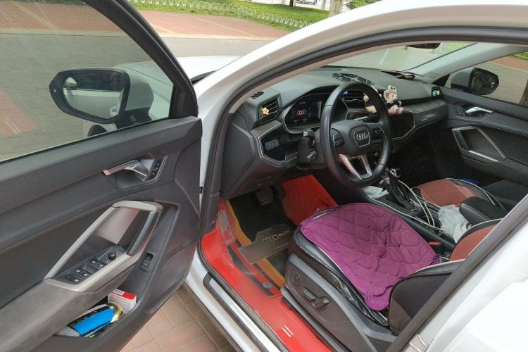 Used Audi Q3 2020 35 TFSI Ambition Dynamic Edition Driver Seat