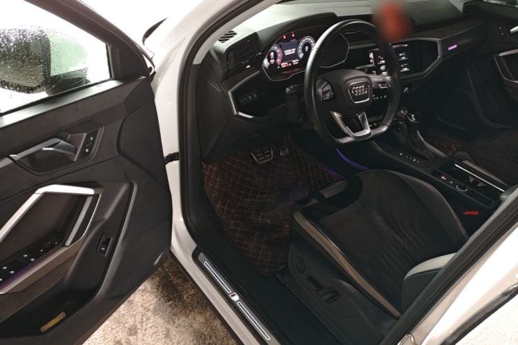 Used Audi Q3 2020 40 TFSI Fashion Dynamic Model Driver Seat