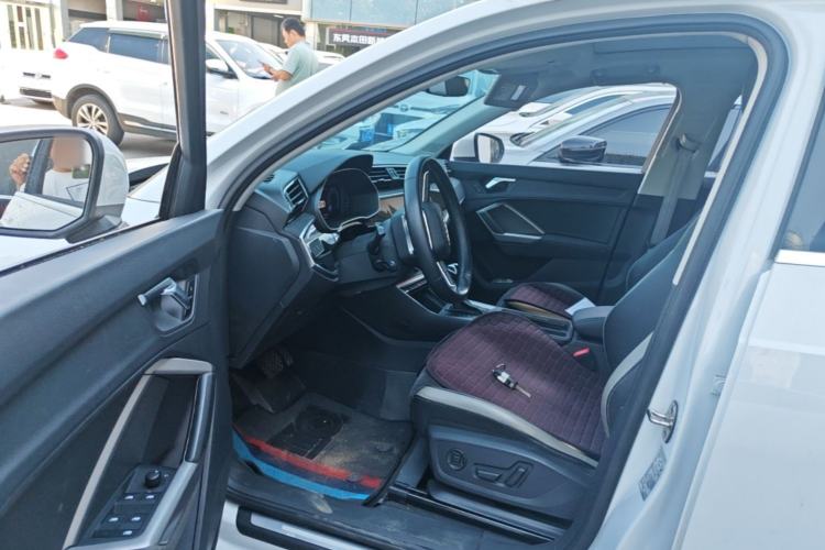 Used Audi Q3 2020 35 TFSI Ambition Dynamic Edition Driver Seat