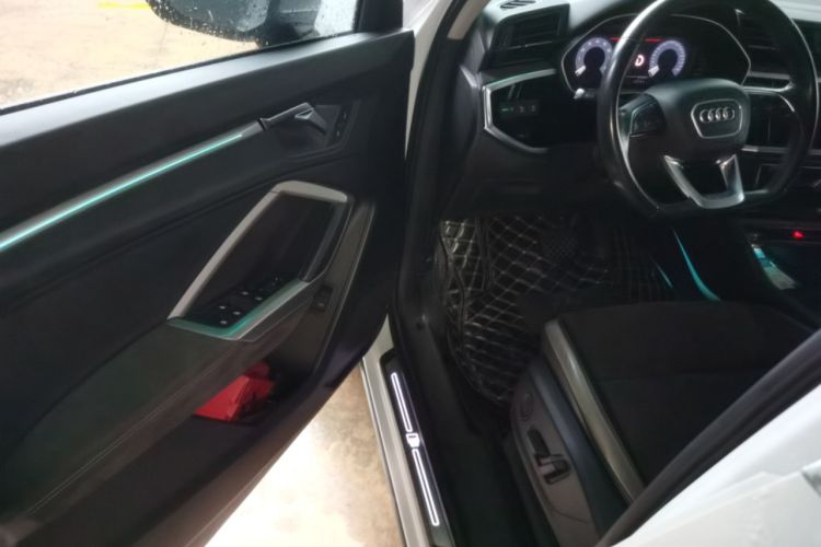 Used Audi Q3 2020 35 TFSI Fashion Dynamic Model Driver Seat