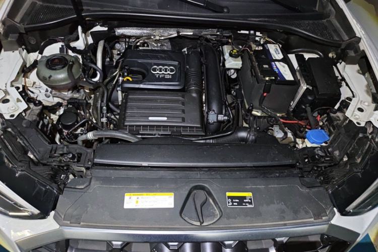 Used Audi Q3 2020 35 TFSI Fashion Dynamic Model Engine Bay