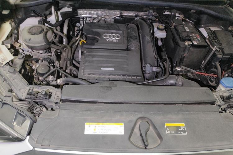 Used Audi Q3 2020 35 TFSI Fashion Dynamic Model Engine Bay
