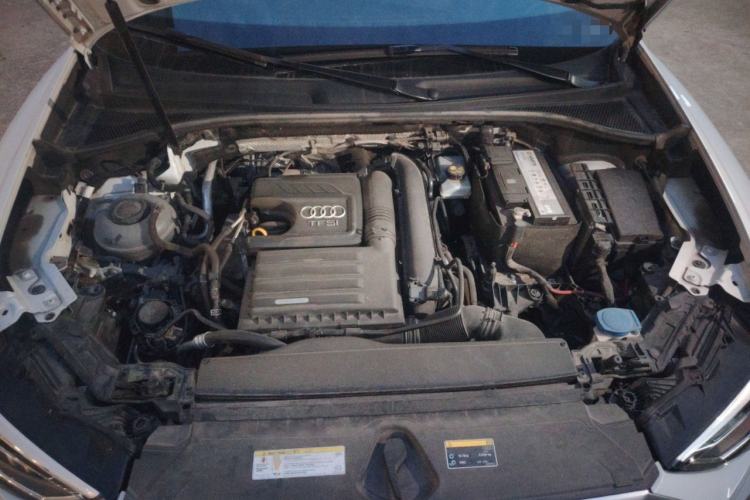 Used Audi Q3 2020 35 TFSI Fashion Dynamic Model Engine Bay