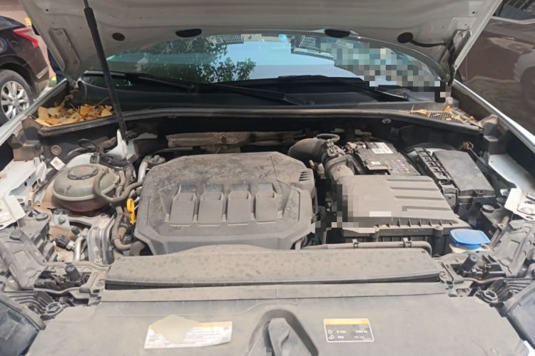 Used Audi Q3 2020 40 TFSI Fashion Dynamic Model Engine Bay