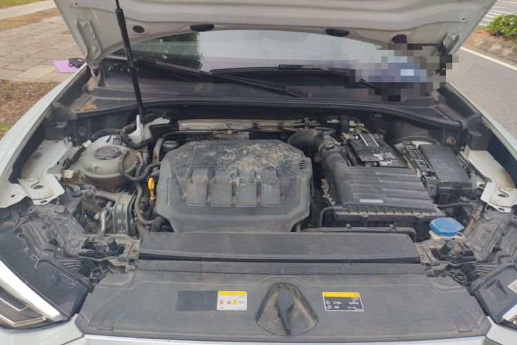 Used Audi Q3 2020 40 TFSI Fashion Dynamic Model Engine Bay
