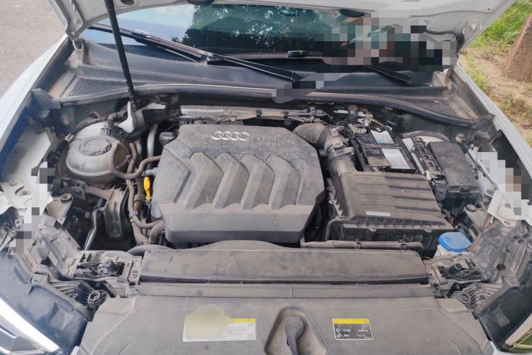 Used Audi Q3 2020 40 TFSI Fashion Dynamic Model Engine Bay