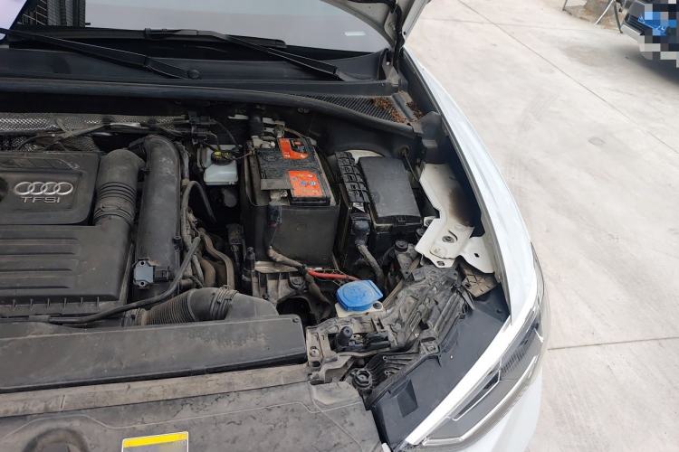 Used Audi Q3 2020 35 TFSI Ambition Dynamic Edition Engine Bay Left
