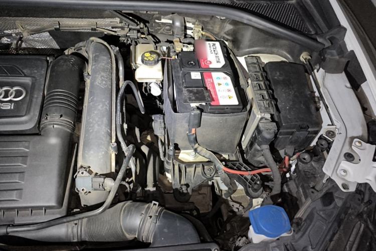 Used Audi Q3 2020 35 TFSI Fashion Dynamic Model Engine Bay Left