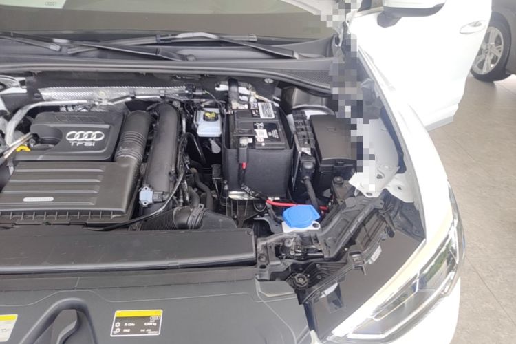 Used Audi Q3 2020 35 TFSI Fashion Dynamic Model Engine Bay Left