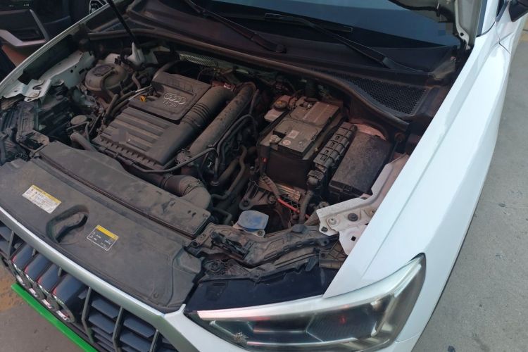 Used Audi Q3 2020 35 TFSI Fashionable and Elegant Model Engine Bay Left