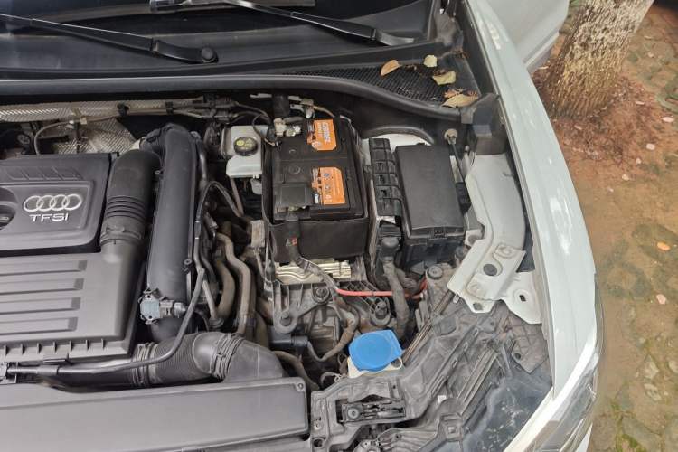 Used Audi Q3 2020 35 TFSI Ambition Dynamic Edition Engine Bay Left