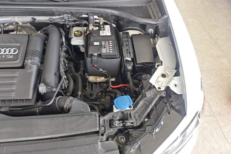 Used Audi Q3 2020 35 TFSI Fashionable and Elegant Model Engine Bay Left
