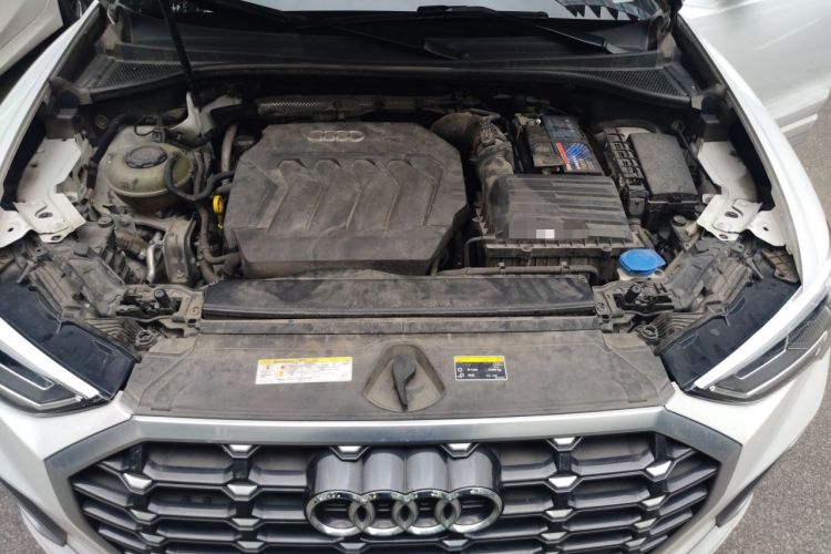 Used Audi Q3 2020 40 TFSI Fashion Dynamic Model Engine Bay
