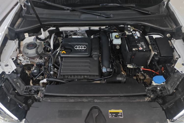 Used Audi Q3 2020 35 TFSI Fashion Dynamic Model Engine Bay