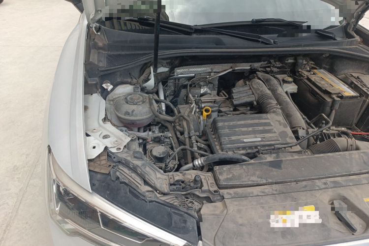 Used Audi Q3 2020 35 TFSI Fashion Dynamic Model Engine Bay Right
