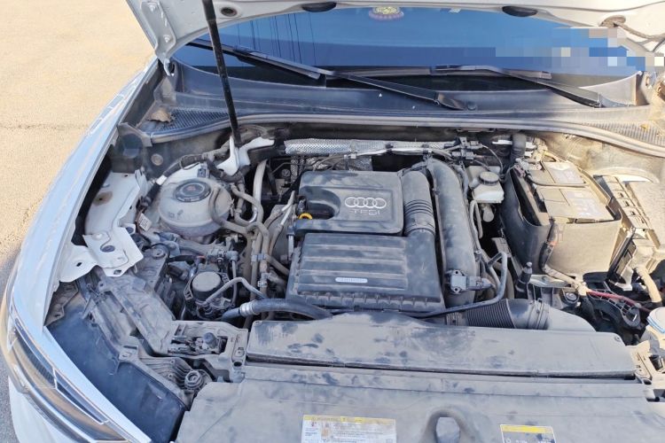 Used Audi Q3 2020 35 TFSI Ambition Dynamic Edition Engine Bay Right
