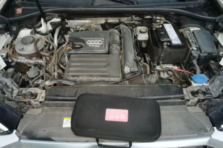 Used Audi Q3 2020 35 TFSI Fashion Dynamic Model Engine Bay