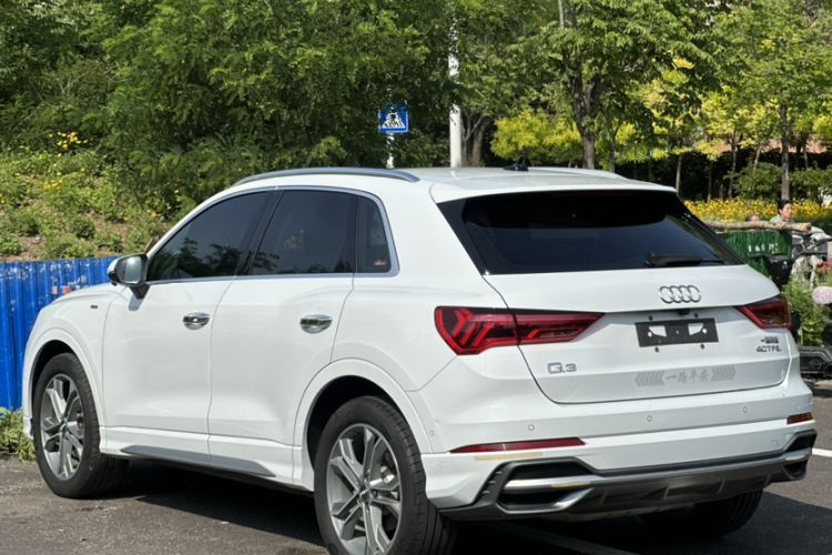 Used Audi Q3 2020 40 TFSI Fashion Dynamic Model Exterior 3