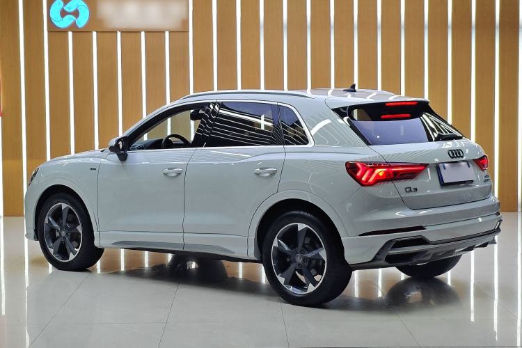 Used Audi Q3 2020 35 TFSI Fashion Dynamic Model Exterior 3