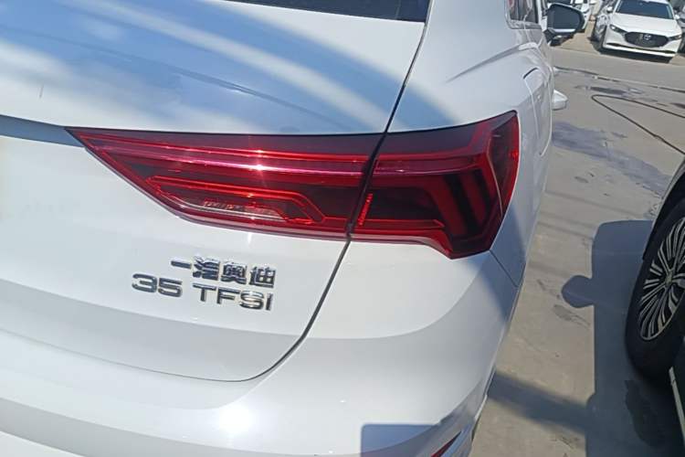 Used Audi Q3 2020 35 TFSI Fashion Dynamic Model Exterior 3