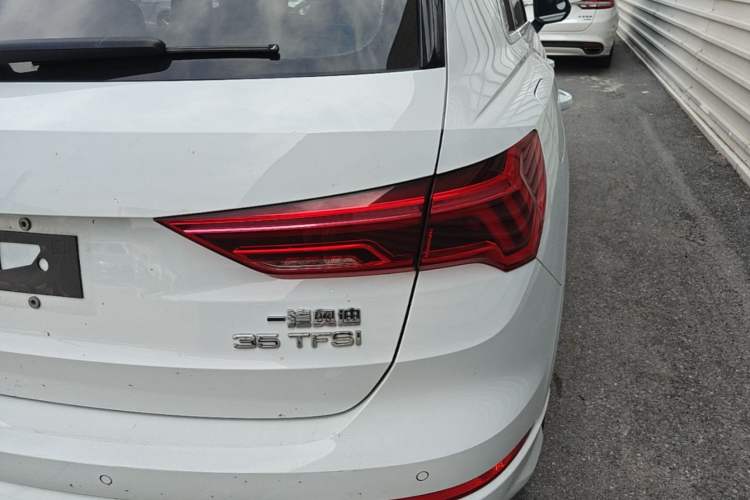 Used Audi Q3 2020 35 TFSI Fashion Dynamic Model Exterior 3