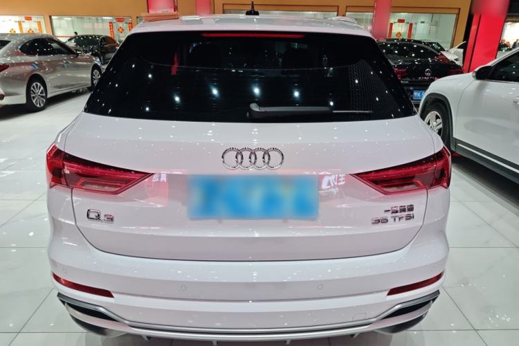 Used Audi Q3 2020 35 TFSI Fashion Dynamic Model Exterior 4