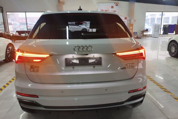 Used Audi Q3 2020 35 TFSI Ambition Dynamic Edition Exterior 4