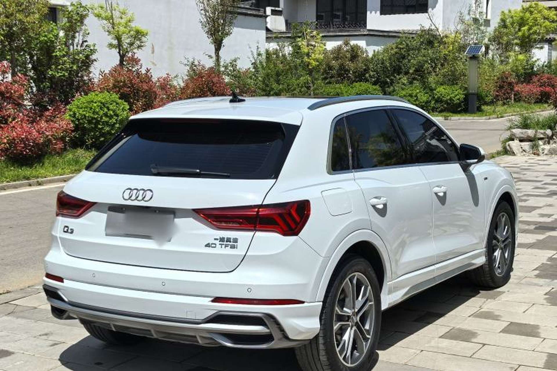 Used Audi Q3 2020 40 TFSI Fashion Dynamic Model Exterior 5