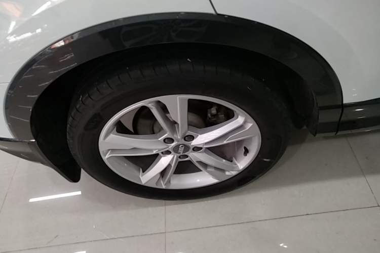 Used Audi Q3 2020 35 TFSI Fashionable and Elegant Model Exterior 5