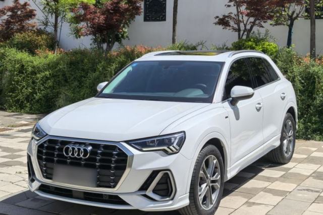 Used Audi Q3 2020 40 TFSI Fashion Dynamic Model