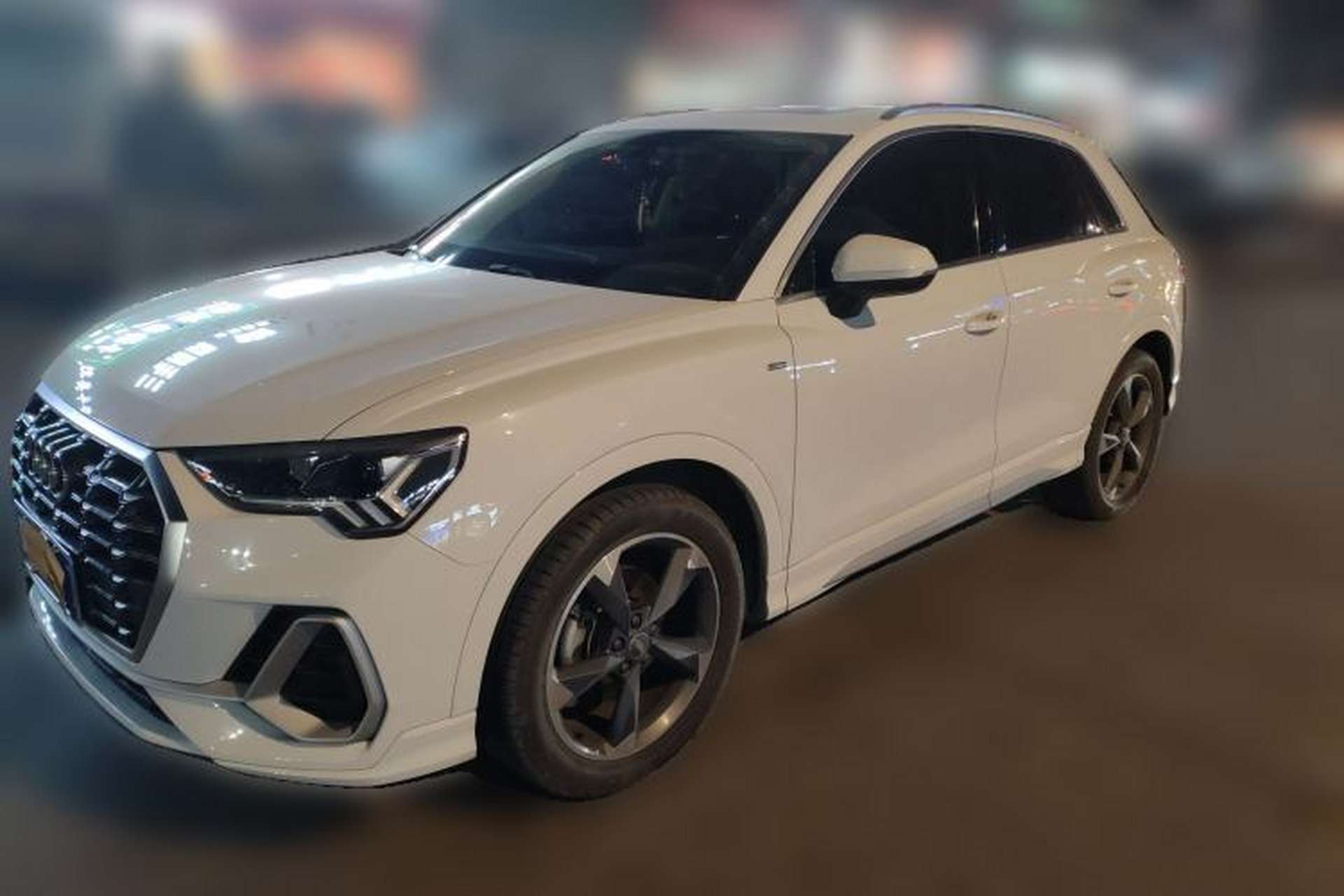 Used Audi Q3 2020 35 TFSI Fashion Dynamic Model Front Left 45 Deg