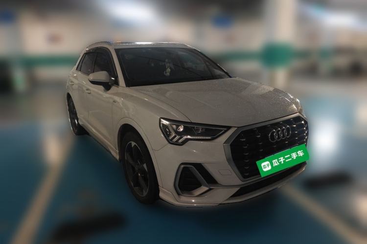 Used Audi Q3 2020 35 TFSI Fashion Dynamic Model Front Right 45 Deg