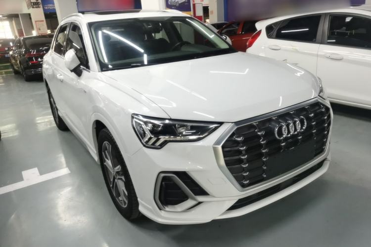 Used Audi Q3 2020 40 TFSI Fashion Dynamic Model Front Right 45 Deg