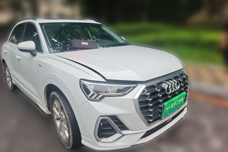 Used Audi Q3 2020 35 TFSI Ambition Dynamic Edition Front Right 45 Deg