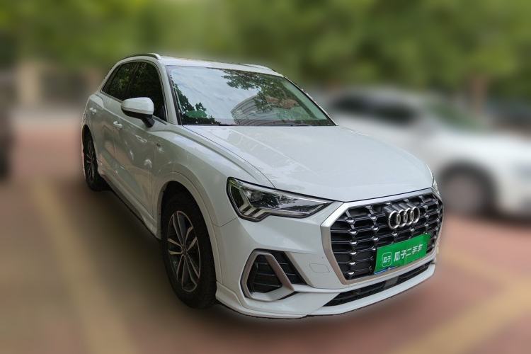 Used Audi Q3 2020 35 TFSI Ambition Dynamic Edition Front Right 45 Deg