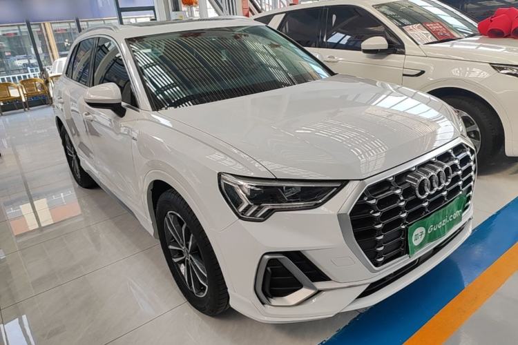Used Audi Q3 2020 35 TFSI Ambition Dynamic Edition Front Right 45 Deg